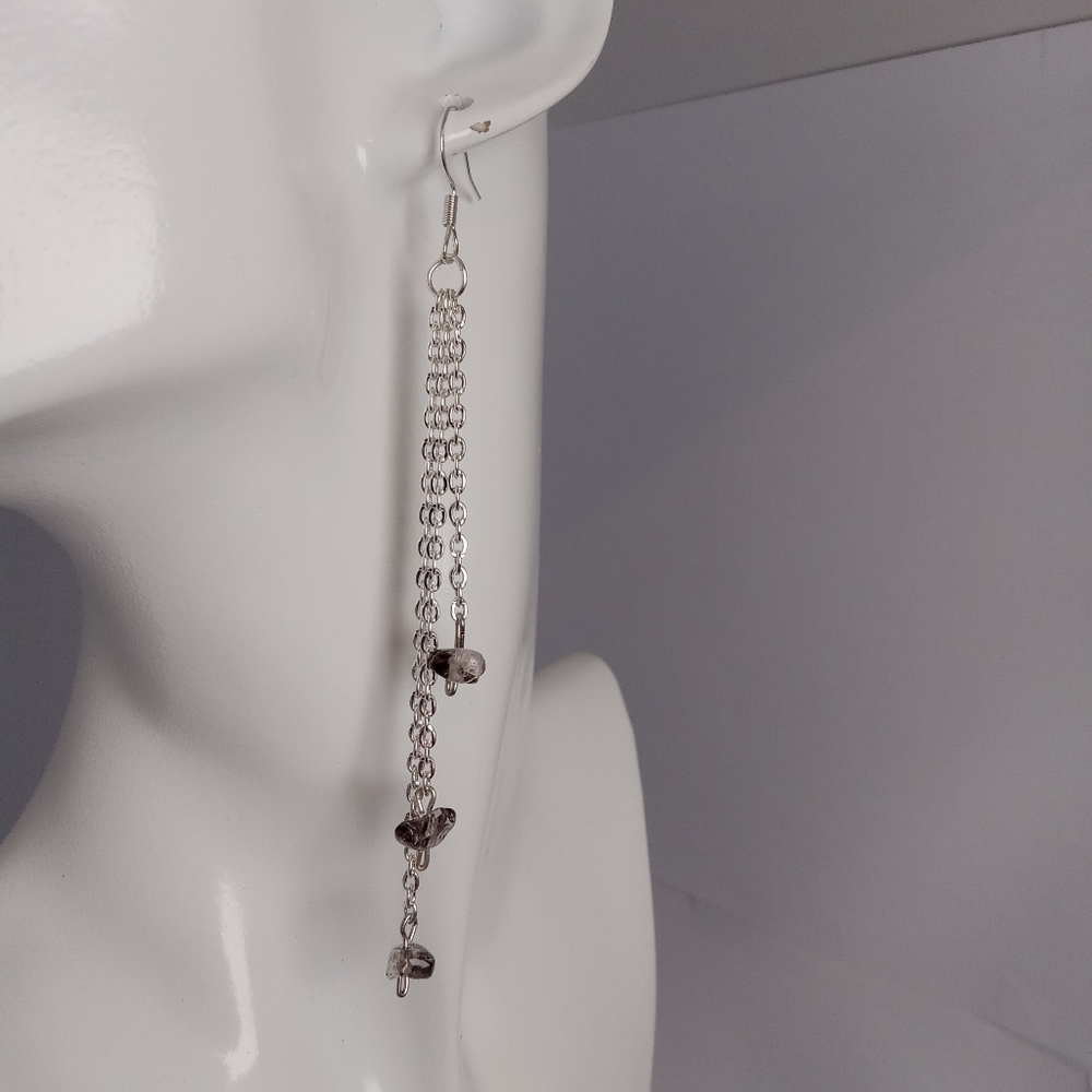 Silver toned chain and stone chip earrings